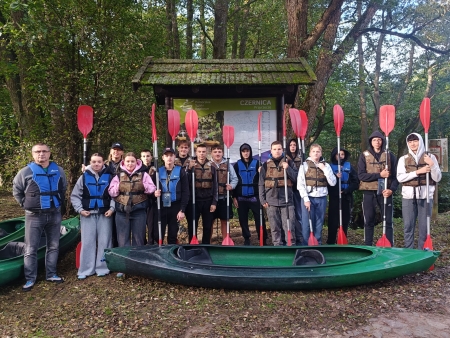 SPŁYW KAJAKOWY - KLASA I LO